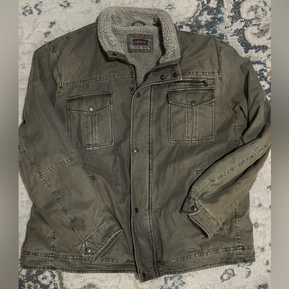 Levi's green and khaki sherpa lined jacket